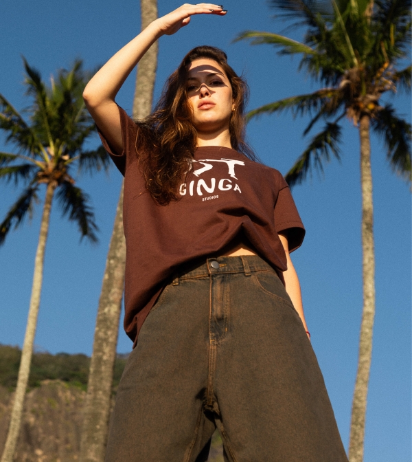 CLASSIC LOGO T-SHIRT AÇAÍ - Imagem 2
